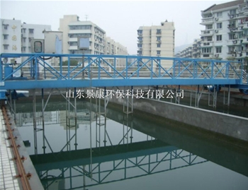 行车式吸泥机